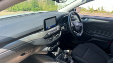 Ford Focus 1.0 EcoBoost 125 Titanium 5dr Petrol Hatchback